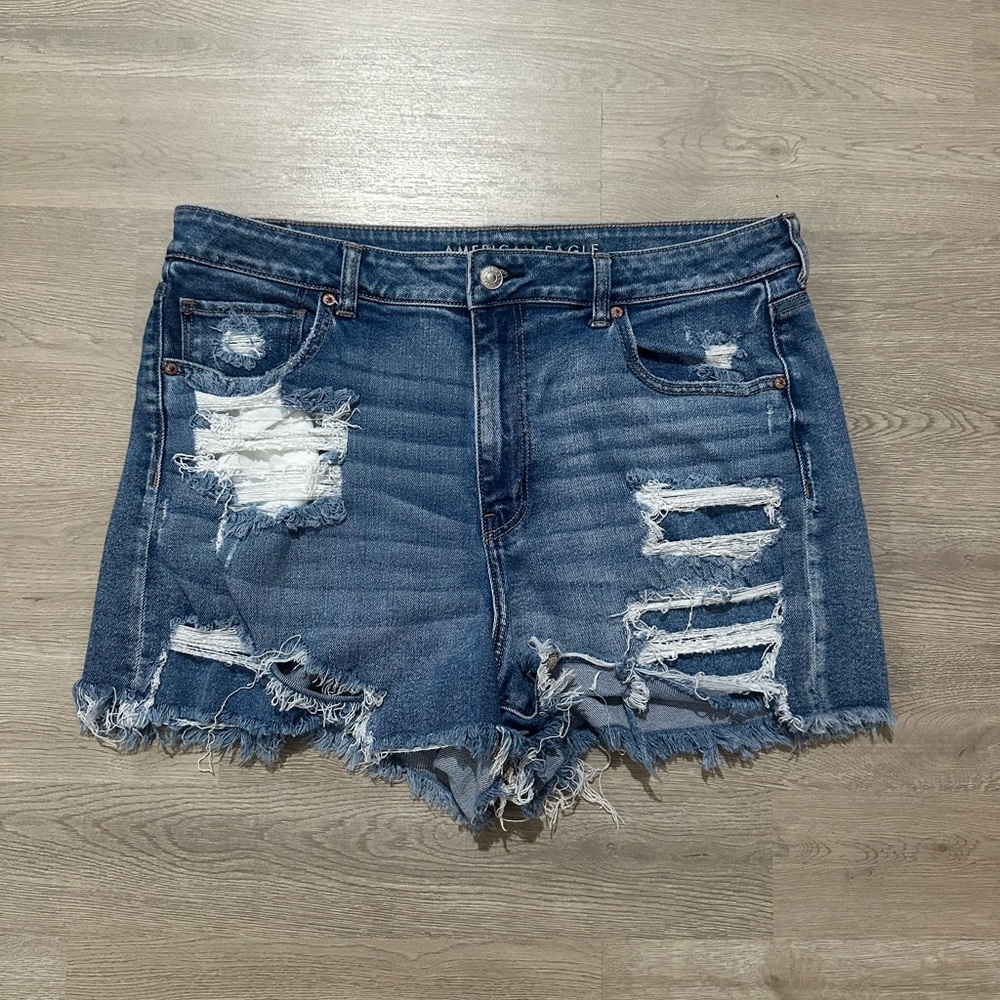 American Eagle Stretch Mom Short Distressed Denim Shorts